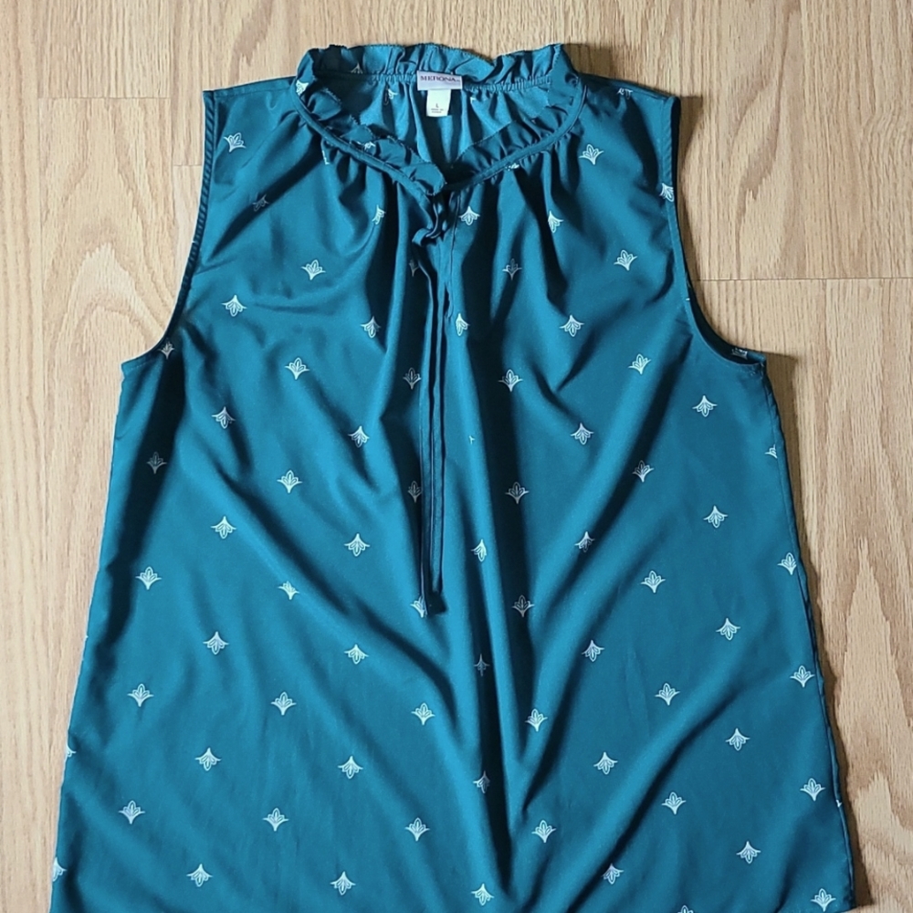 Merona sleeveless top